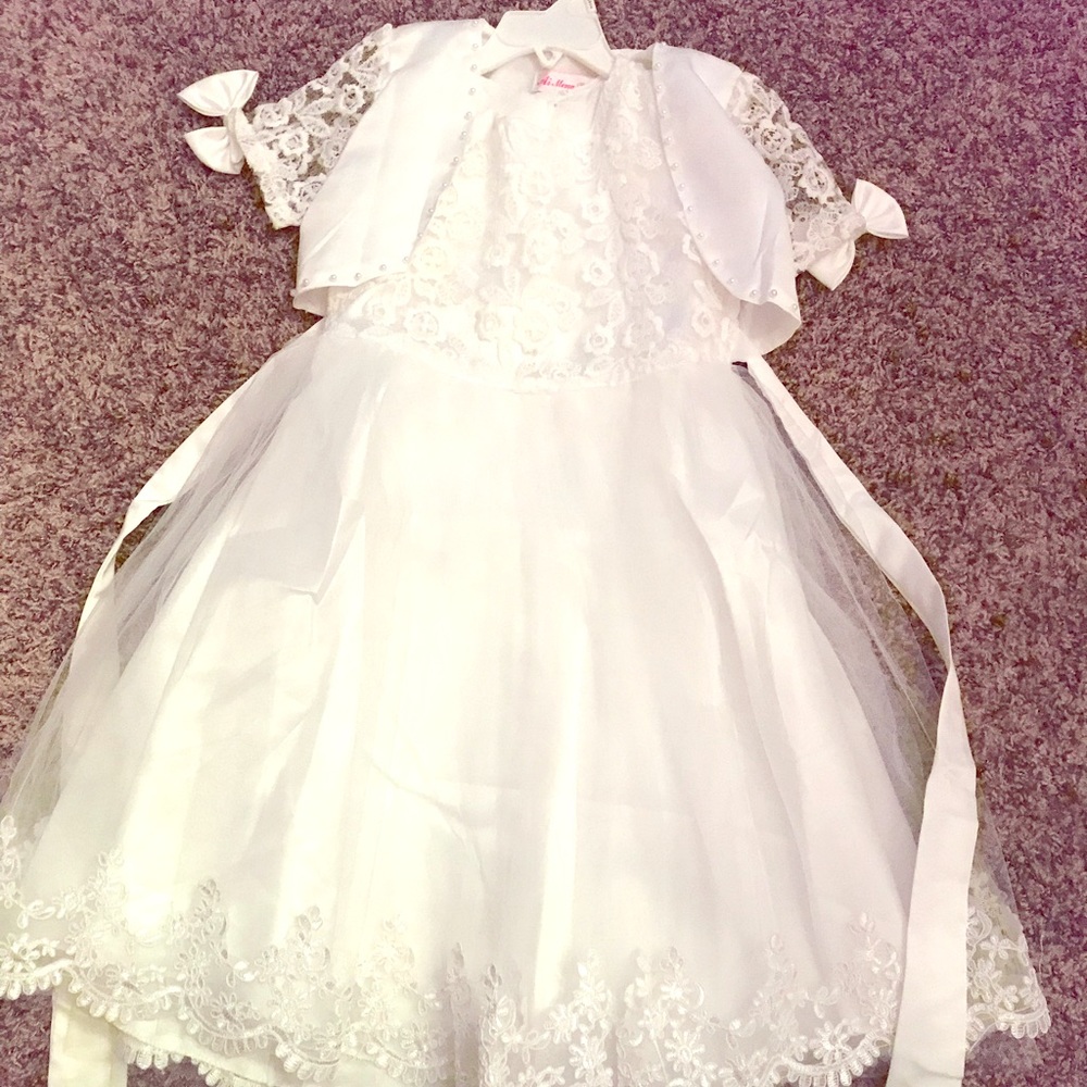 Stunning white baptism/communion dress size 140(7)